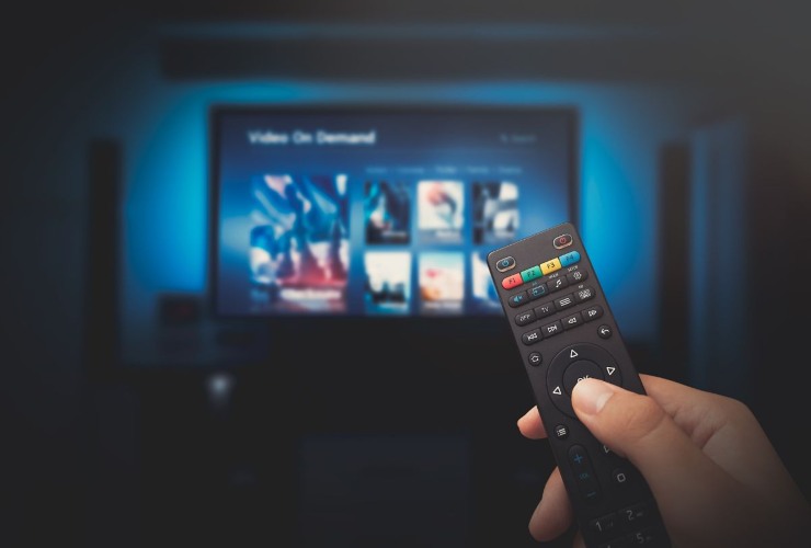 telecomando e tv